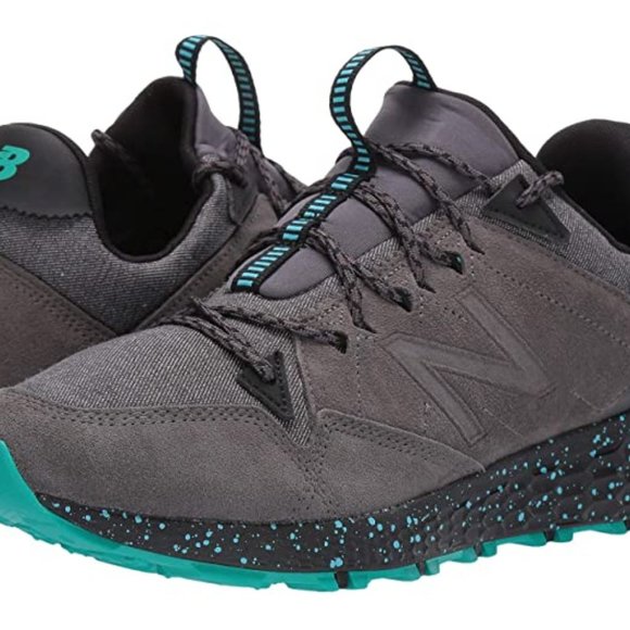 New Balance Fresh Foam trail sneakers running shoe - Picture 2 of 3